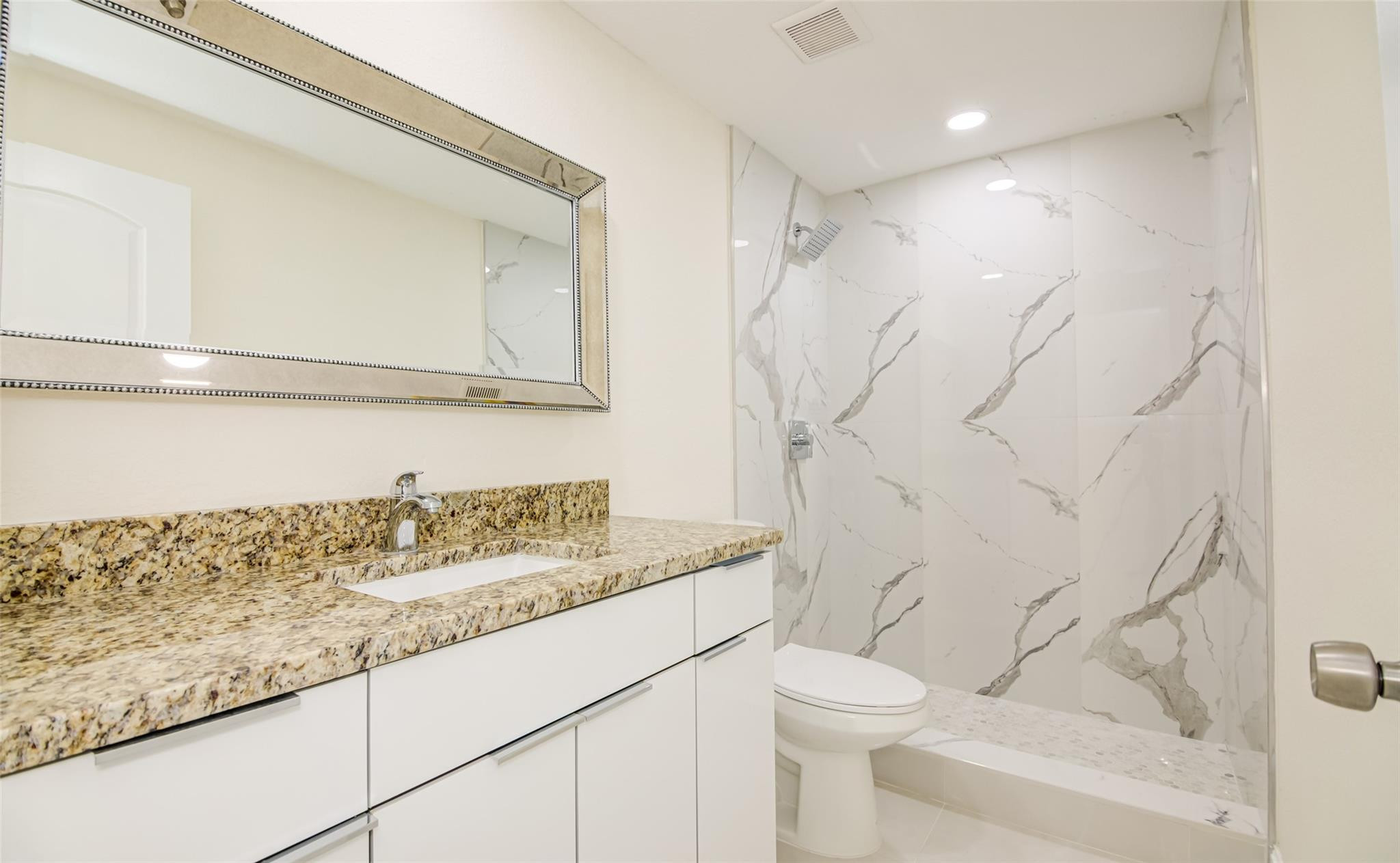 CHURCHILL DOWNS SUB - Residential