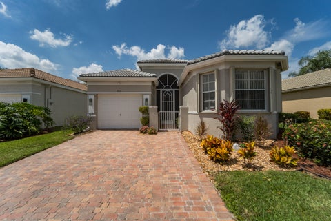 Photo of 7216 Cataluna Circle, Delray Beach, FL 33446 (MLS # B26053966)