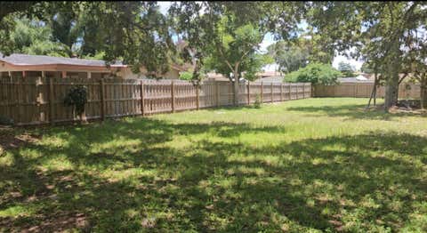 Photo of 1401 Jersey Avenue, Fort Pierce, FL 34950 (MLS # B26042676)