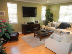 Mallory Square - Residential Lease