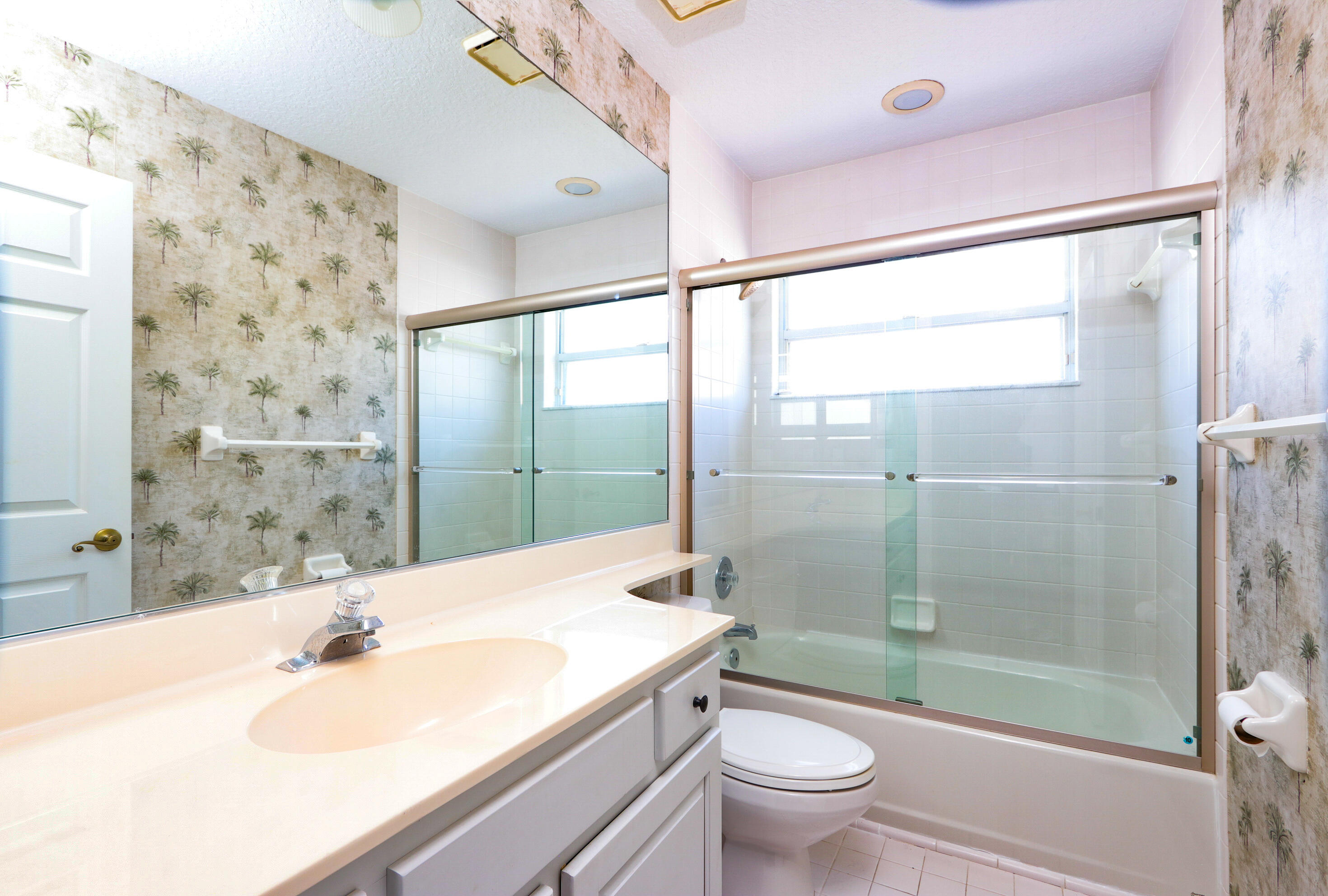 SEASIDE OF JUNO BEACH - Residential