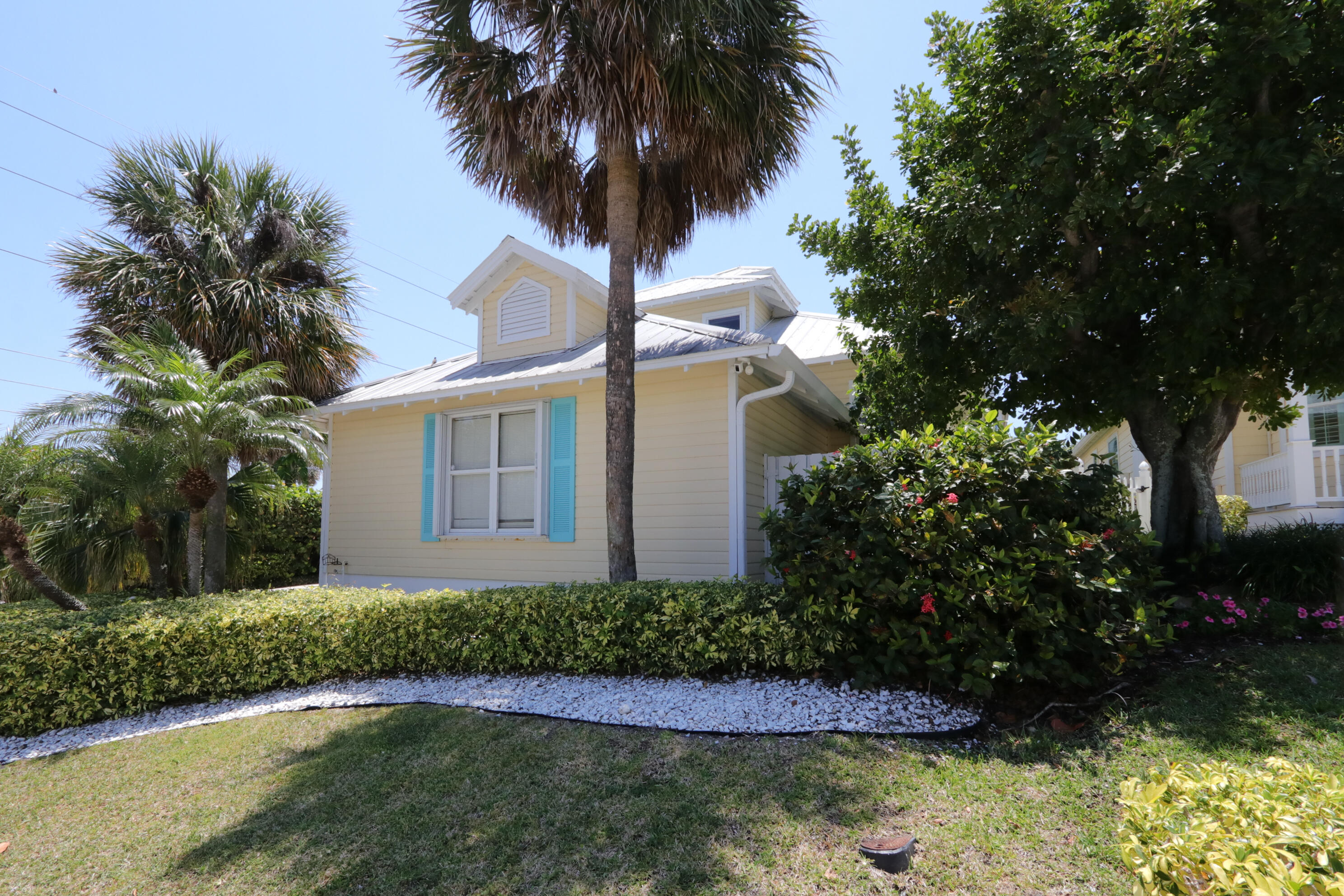 SEASIDE OF JUNO BEACH - Residential