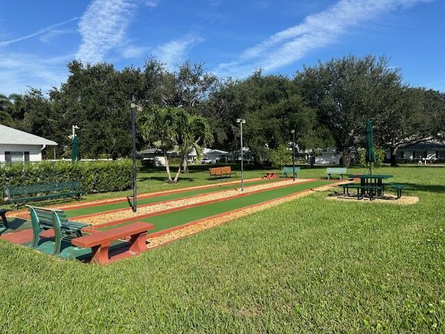 LIMETREE CONDO - Residential