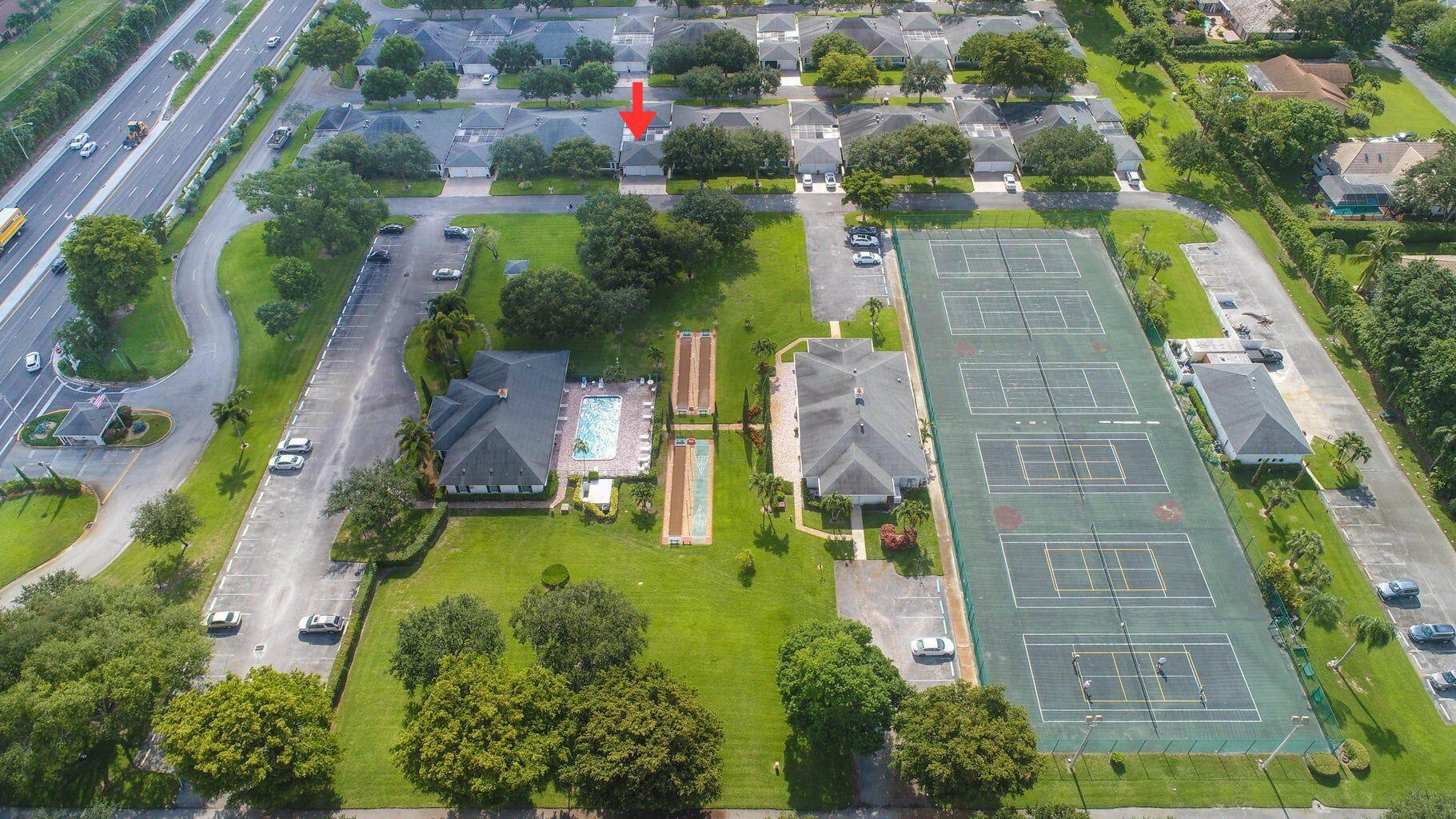 LIMETREE CONDO - Residential