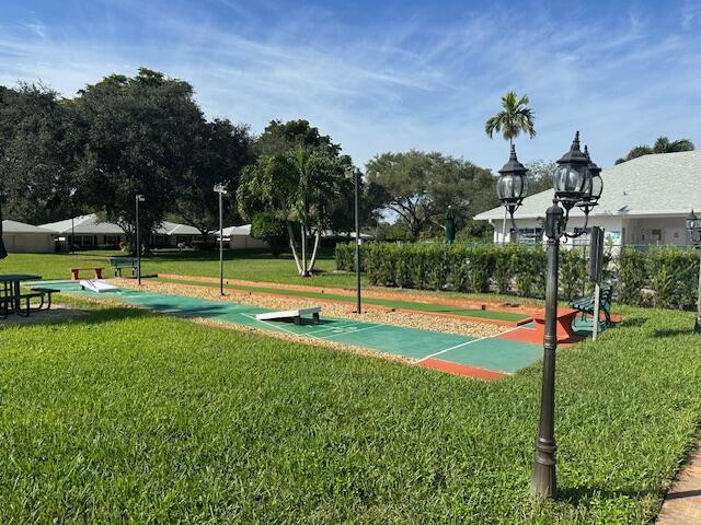 LIMETREE CONDO - Residential