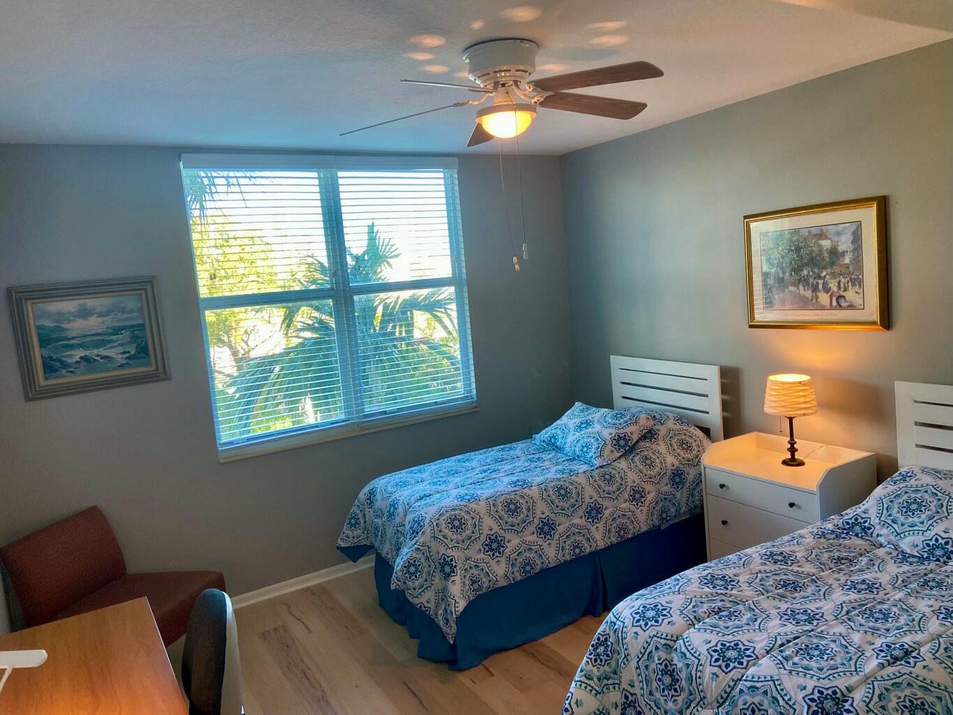 MOORINGS AT LANTANA CONDO - Residential Lease