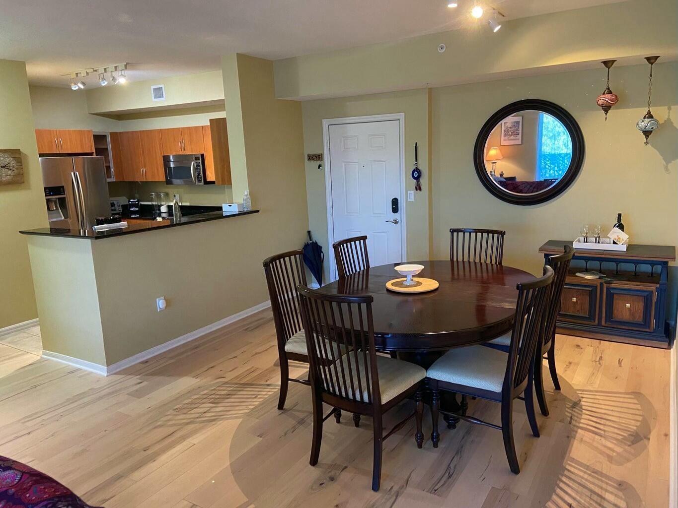 MOORINGS AT LANTANA CONDO - Residential Lease