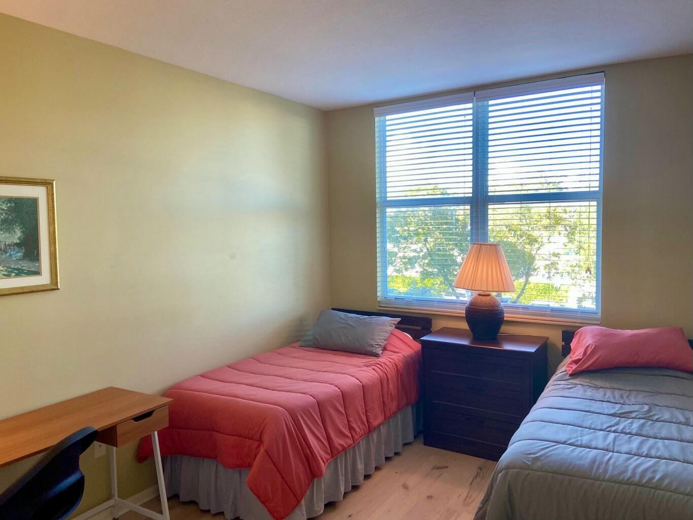 MOORINGS AT LANTANA CONDO - Residential Lease