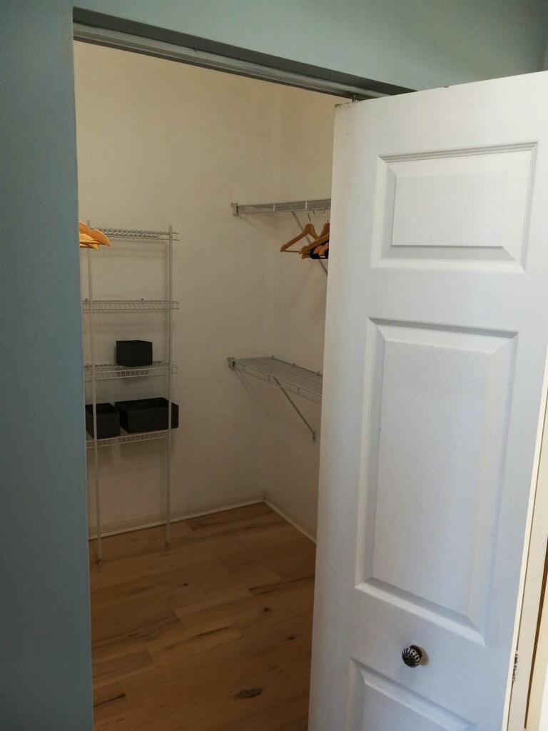 MOORINGS AT LANTANA CONDO - Residential Lease