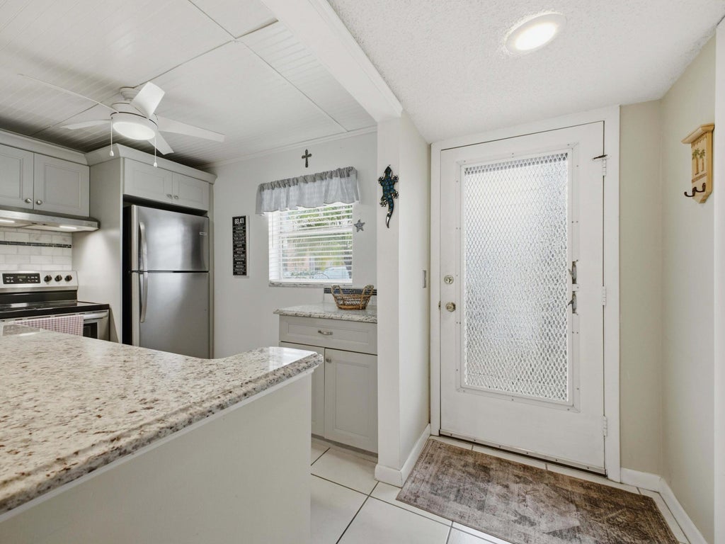 Photo of 2620 NE 1st Court #1050, Boynton Beach, FL 33435 (MLS # B26080958)
