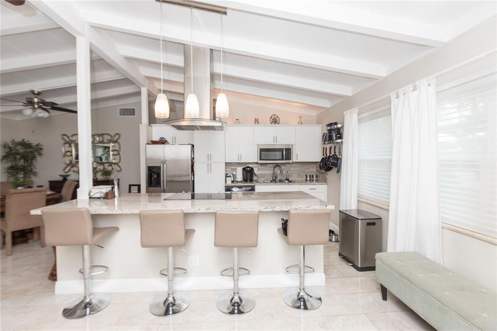 Lauderdale Isles 2 33-20 - Residential
