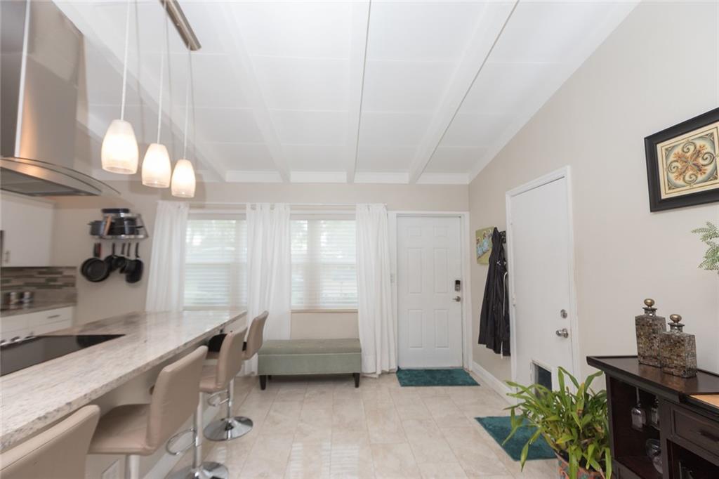 Lauderdale Isles 2 33-20 - Residential