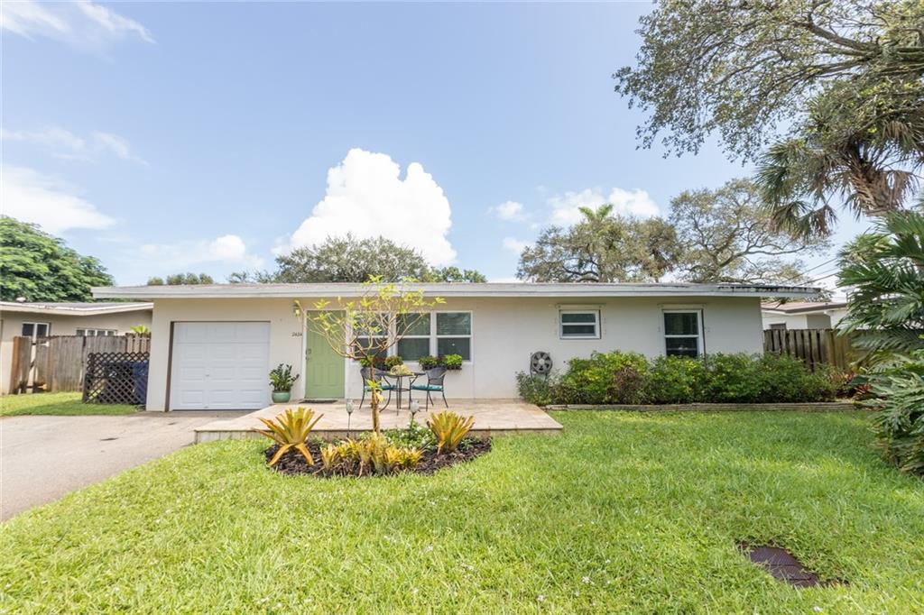 Lauderdale Isles 2 33-20 - Residential