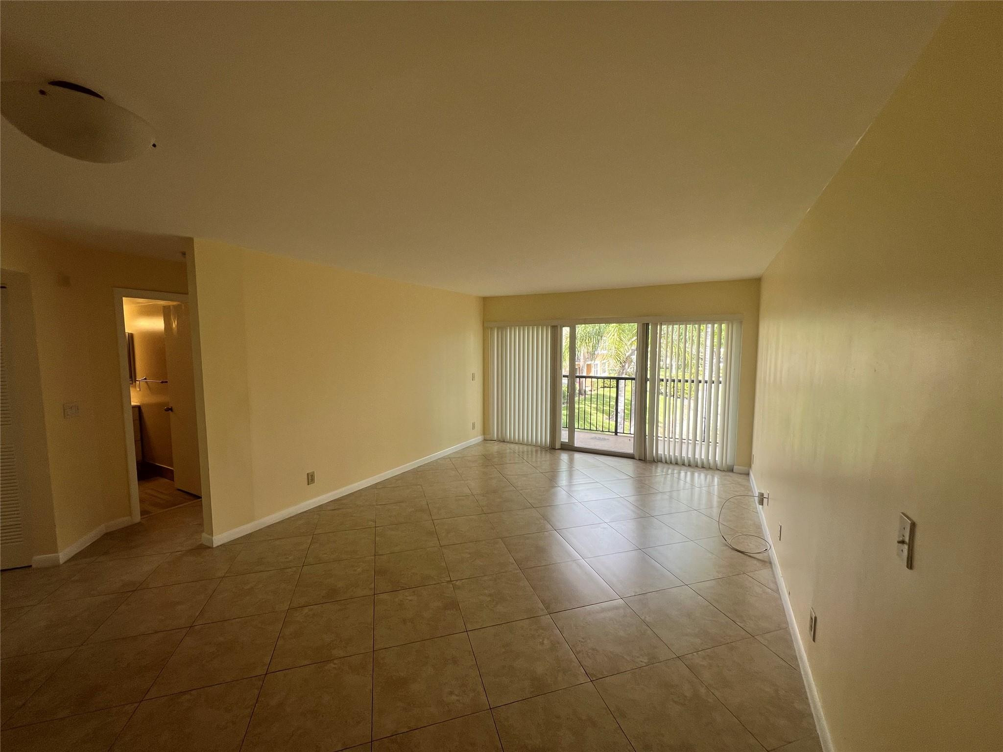 EDGEWATER CONDO - Residential Lease