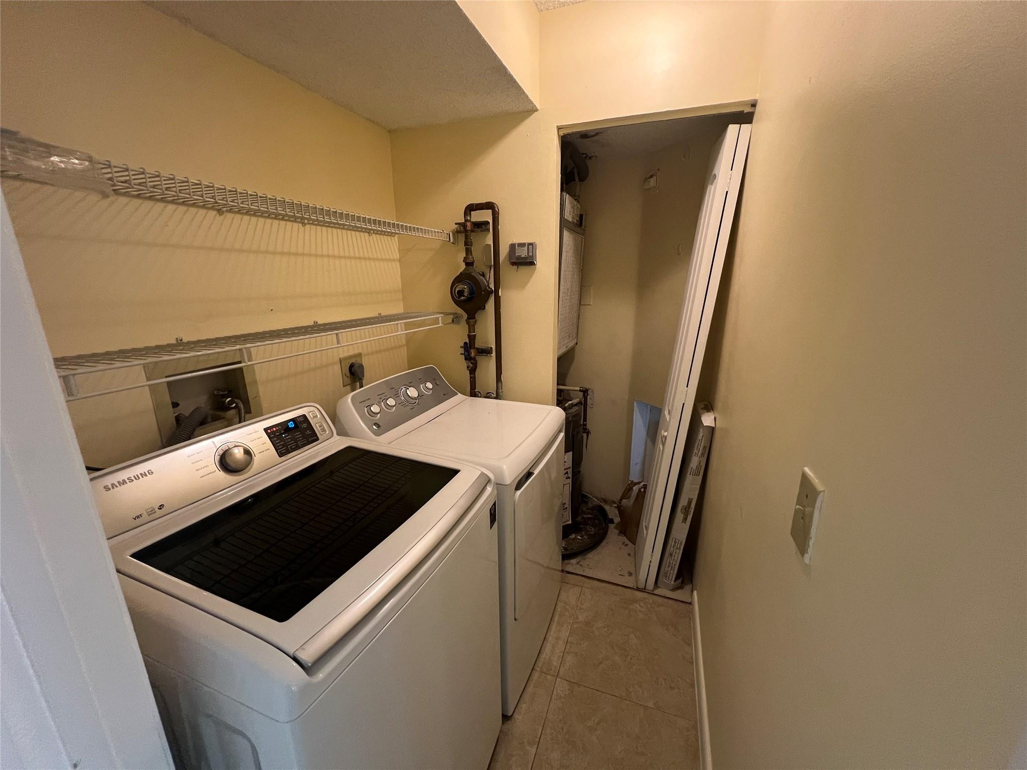 EDGEWATER CONDO - Residential Lease