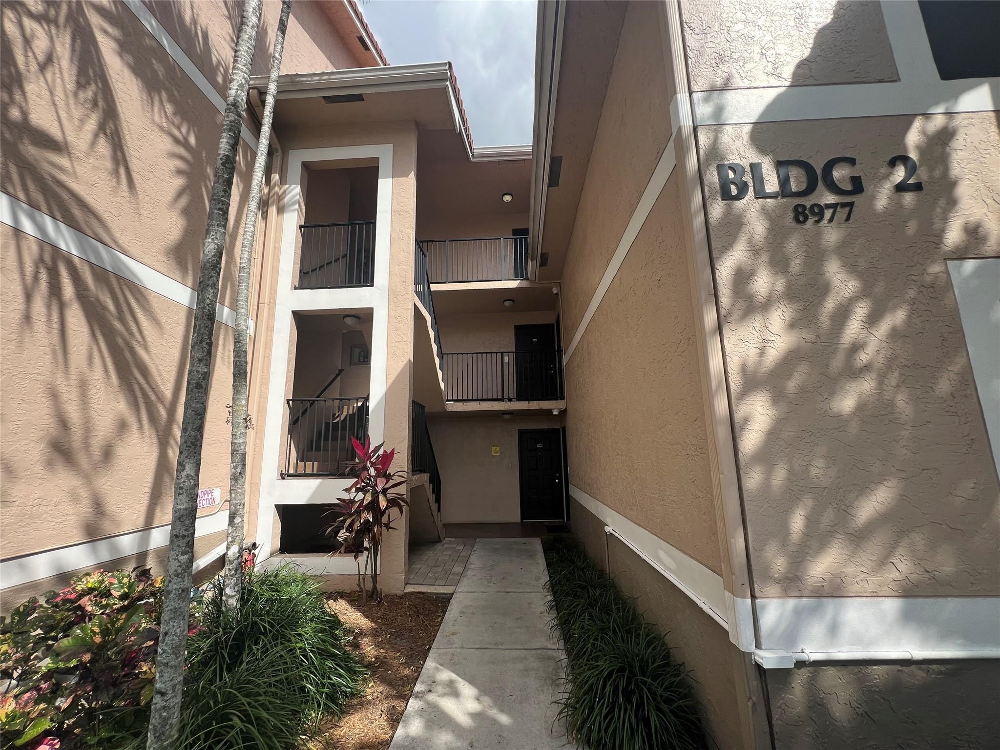 EDGEWATER CONDO - Residential Lease