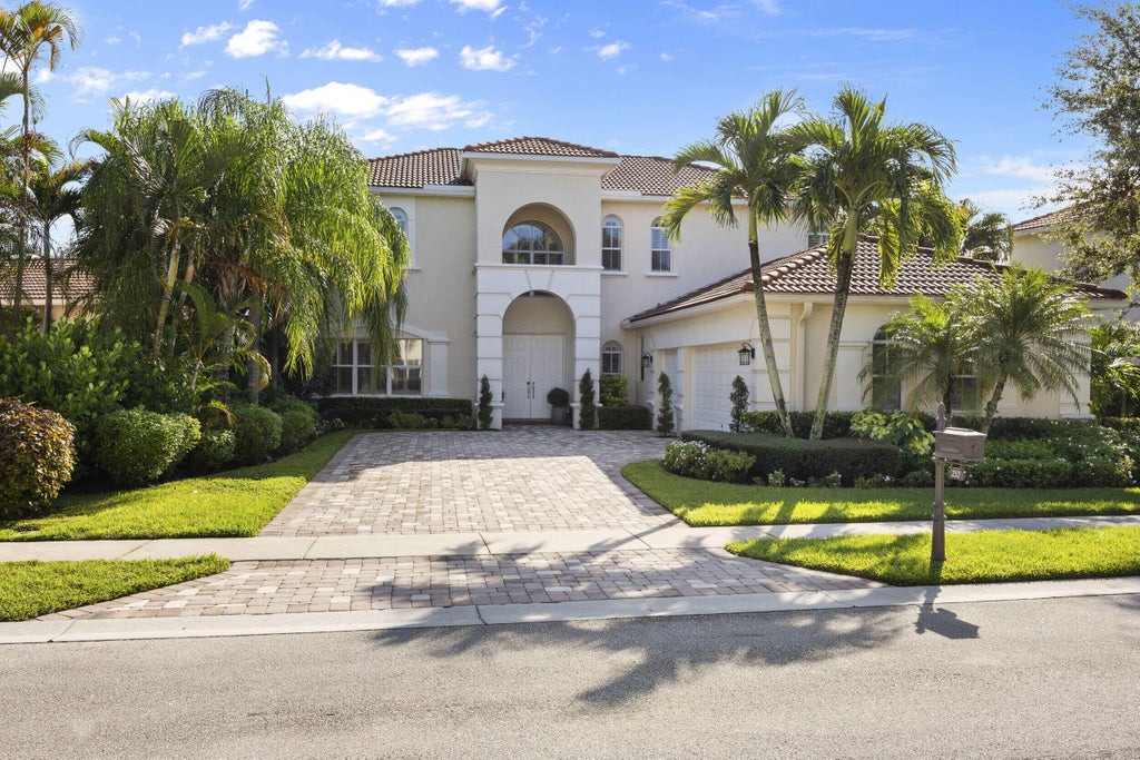 Photo of 232 Sedona Way, Palm Beach Gardens, FL 33418 (MLS # R11021951)