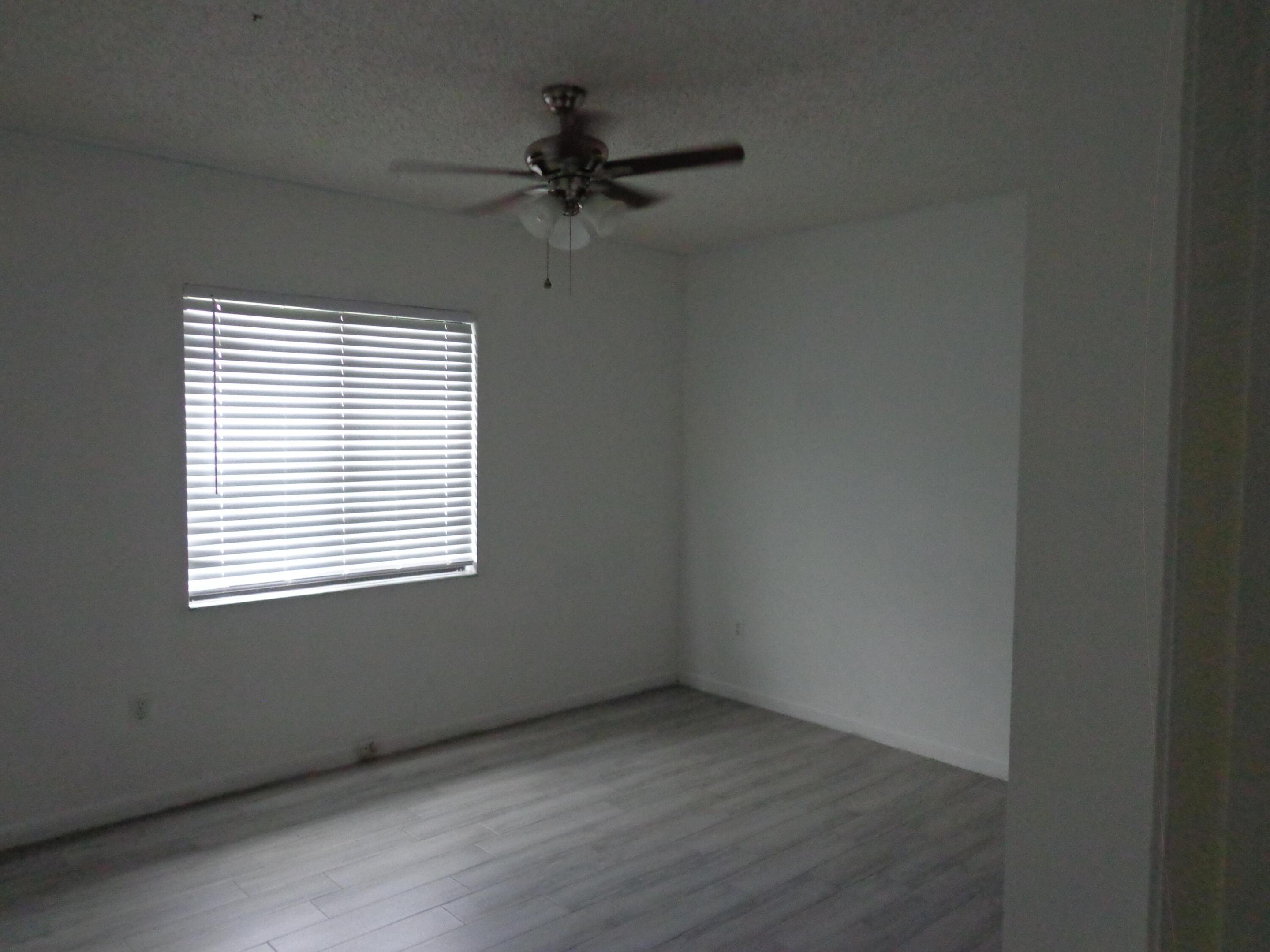 LA MANCHA - Residential Lease