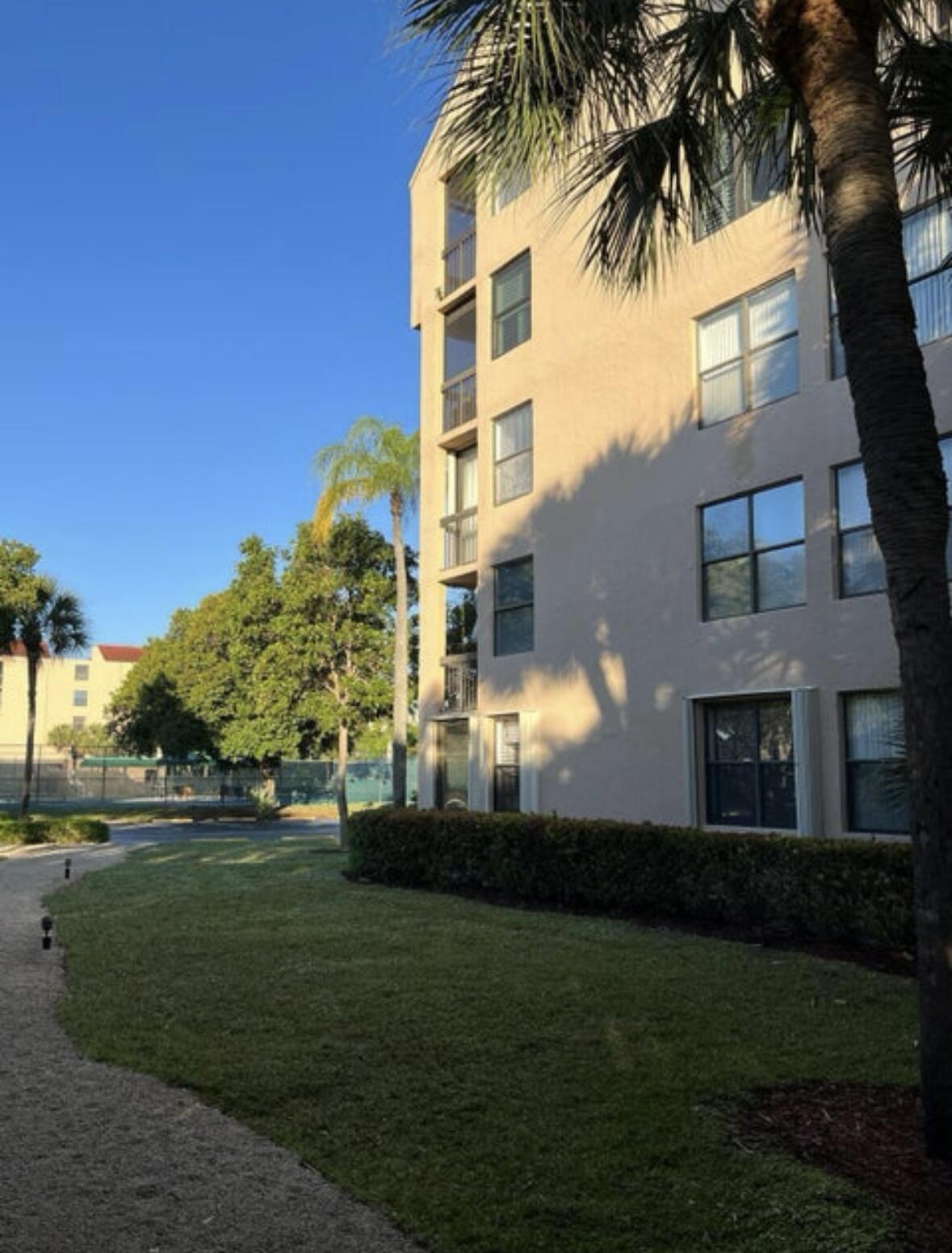 LAVERS DELRAY RACQUET CLUB CONDO - Residential