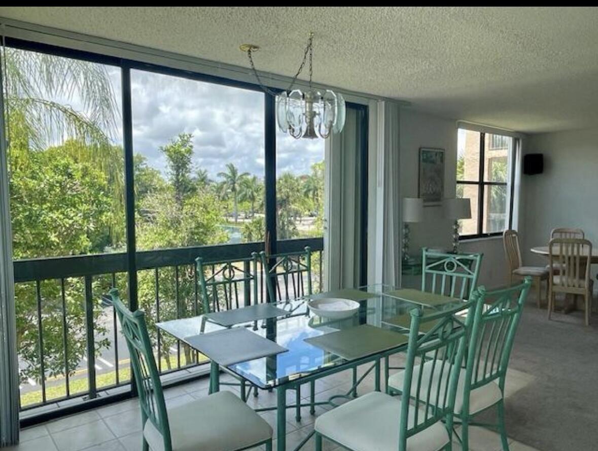 LAVERS DELRAY RACQUET CLUB CONDO - Residential