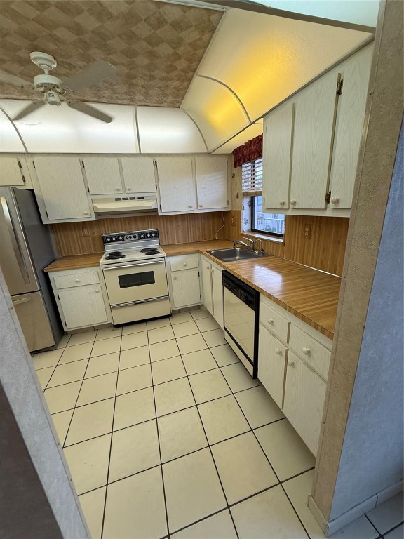 Sunrise Lakes 4-2 - Residential