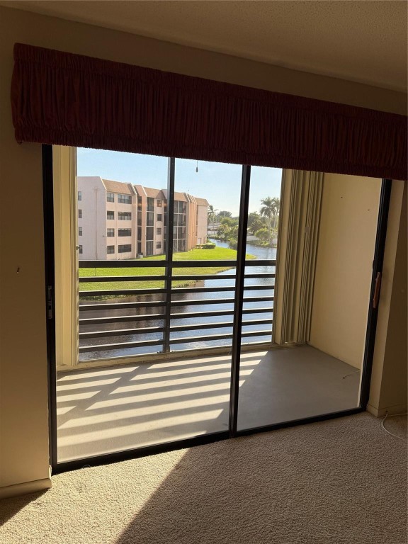 10442 Sunrise Lakes Boulevard 303