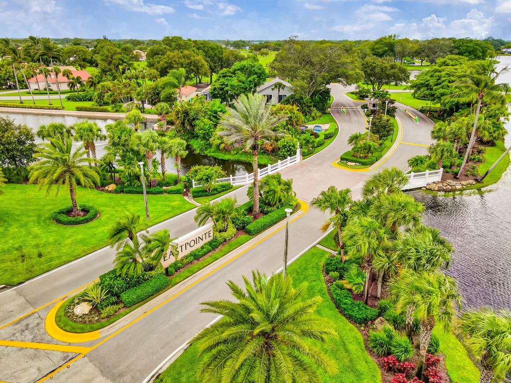Photo of 13150 Bonnette Drive, Palm Beach Gardens, FL 33418 (MLS # R10960716)