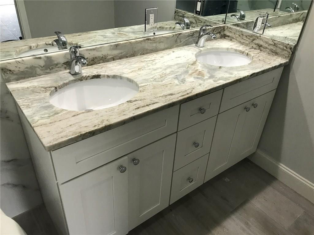 VICTORIA,WYNMOOR - Residential