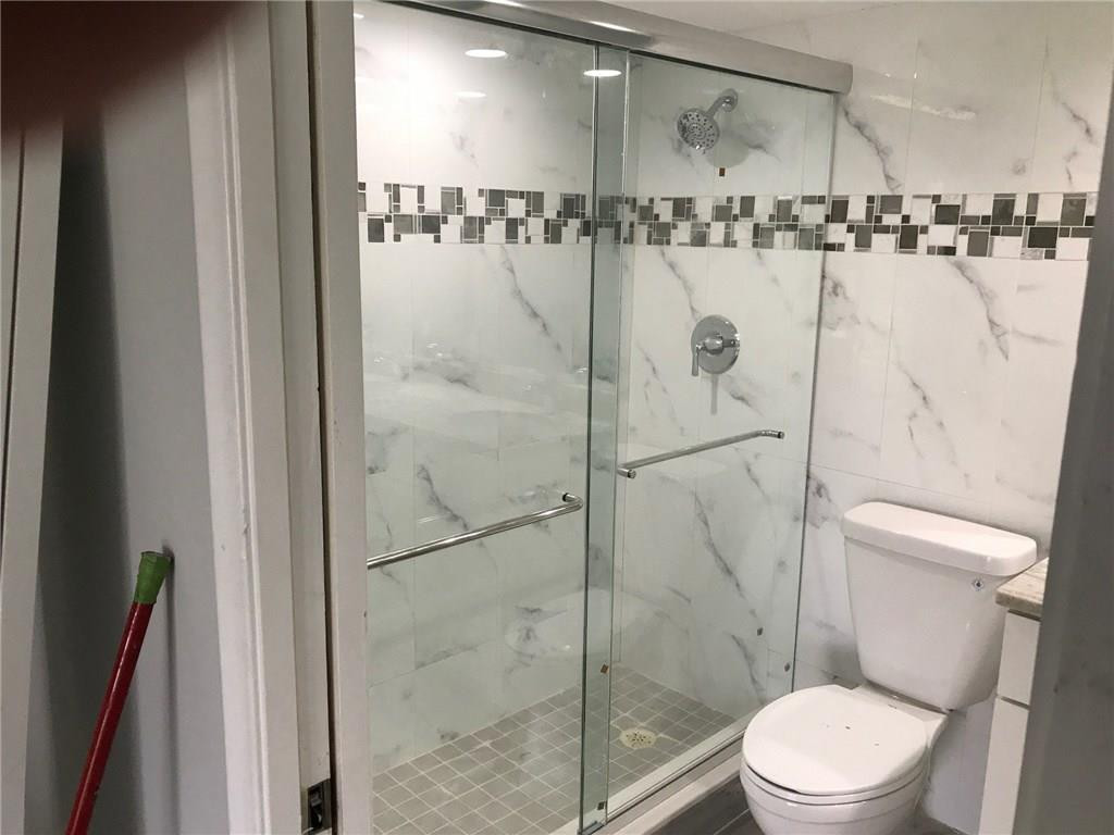 VICTORIA,WYNMOOR - Residential