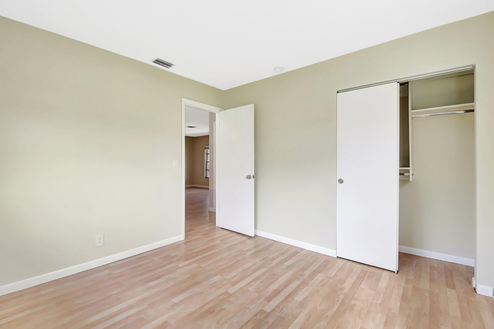 LAUREL HILLS 4TH ADD - Residential