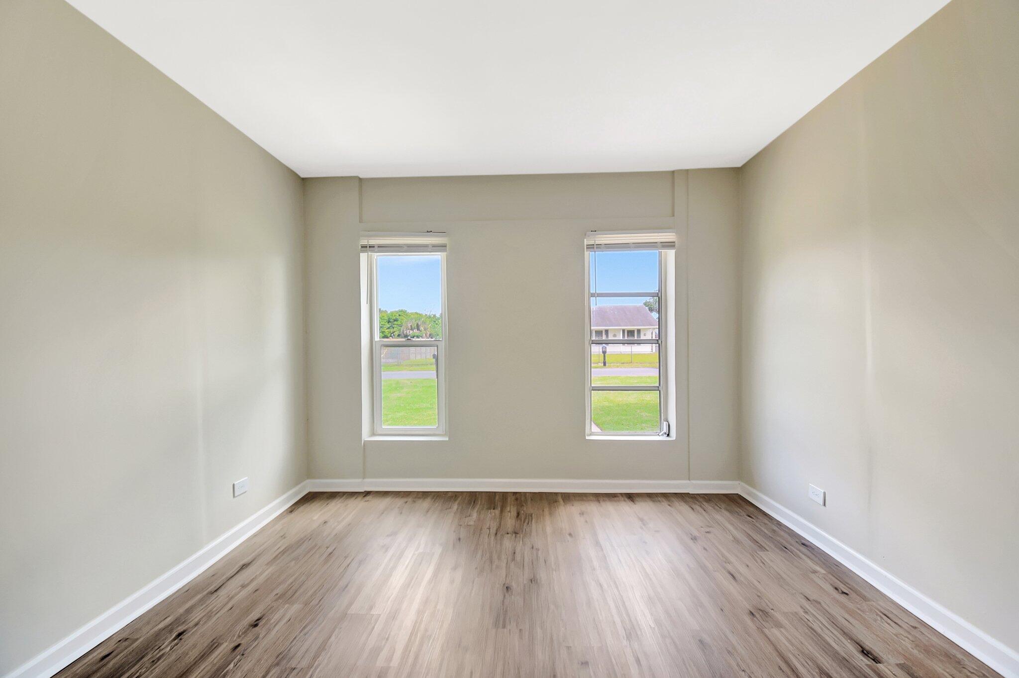 LAUREL HILLS 4TH ADD - Residential