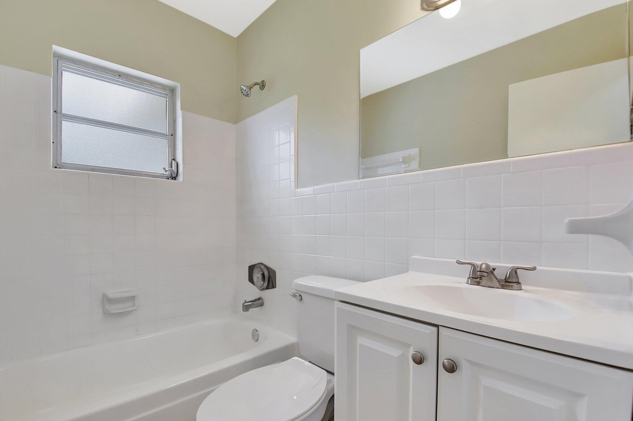LAUREL HILLS 4TH ADD - Residential
