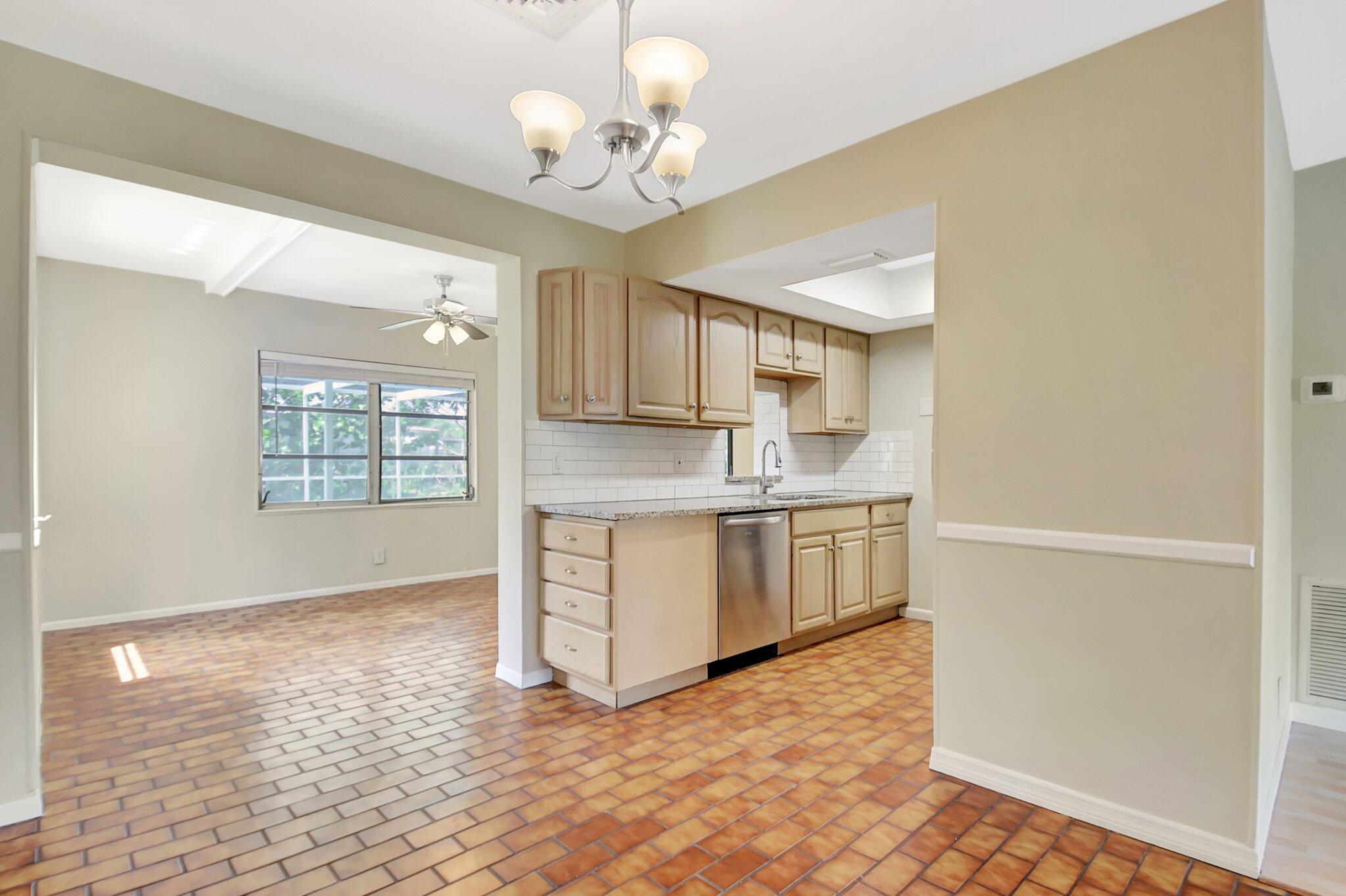 LAUREL HILLS 4TH ADD - Residential