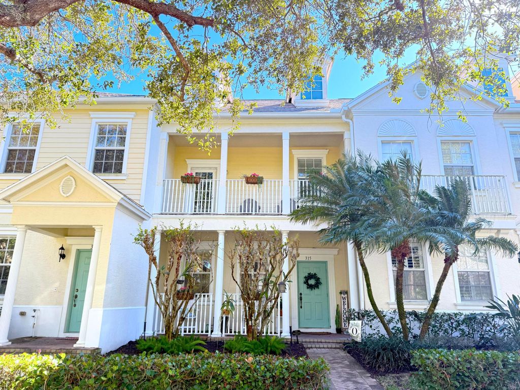 Photo of 315 E Bay Cedar Circle, Jupiter, FL 33458 (MLS # R11159528)