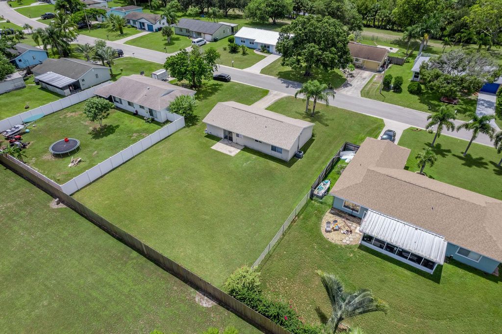 Photo of 1621 SE Cascella Court, Port Saint Lucie, FL 34952 (MLS # R11015724)