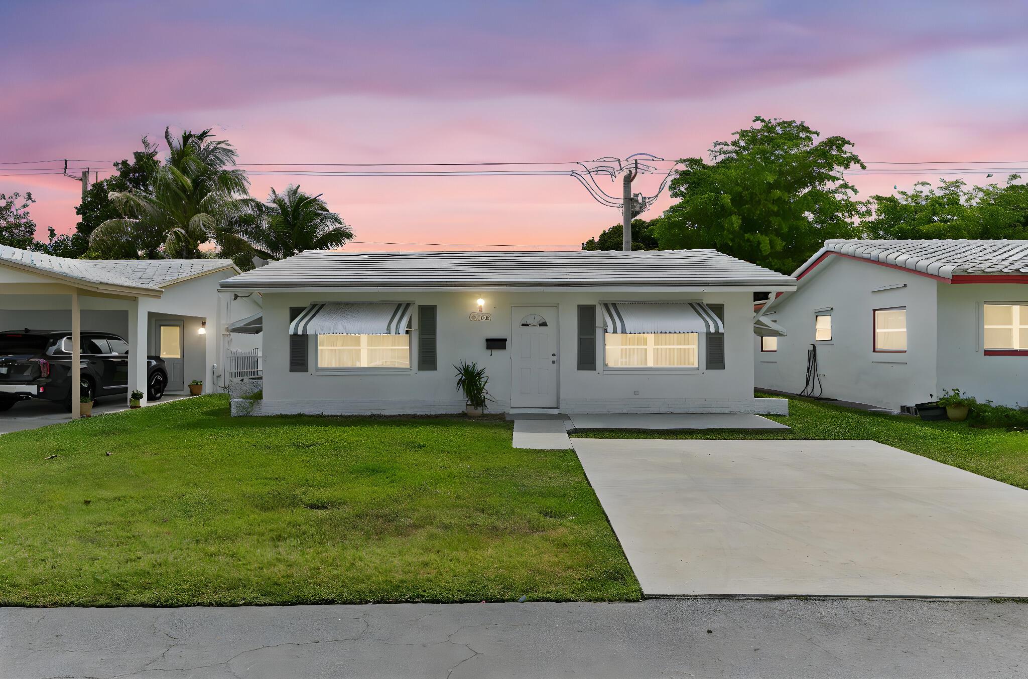 Welcome to this charming 1-story home located in the highly desirable Mainlands of Tamarac Lake, a vibrant 55+ community. This cozy home offers 1,062 sqft of comfortable living space, featuring 2 bedrooms and 1 bath. Enjoy the spacious living and family areas perfect for relaxing and entertaining. The kitchen comes fully equipped with appliances, providing convenience and functionality. Laminate flooring throughout adds a modern touch, while the open patio invites you to enjoy the outdoors. Located walking distance to the pool across the street!Don't miss out on this wonderful opportunity to own in one of the most sought-after communities!