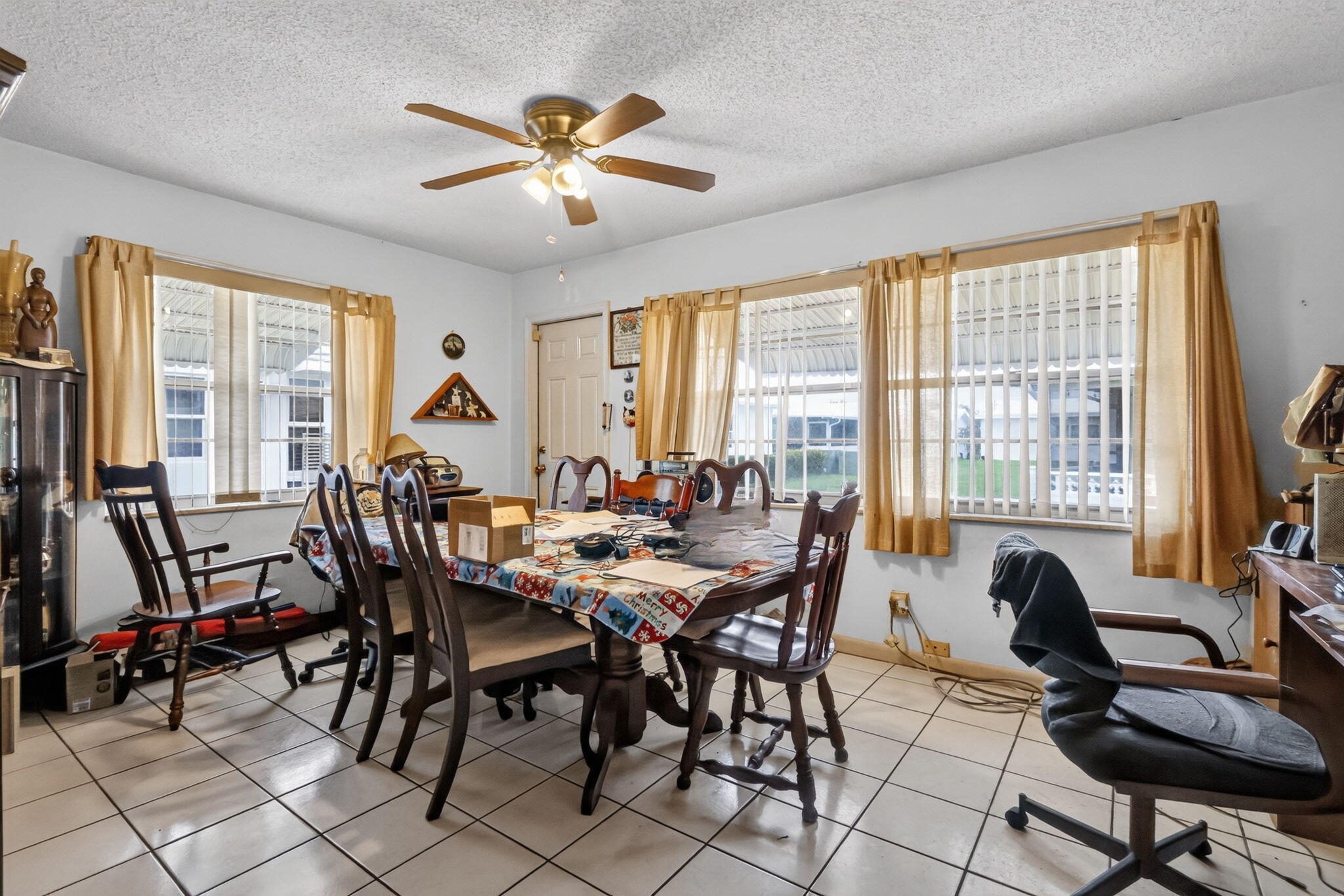 1303 SW 15TH