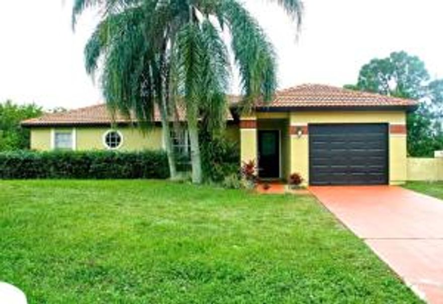 Very clean home ready for move-in corner lot close to shopping & schools.