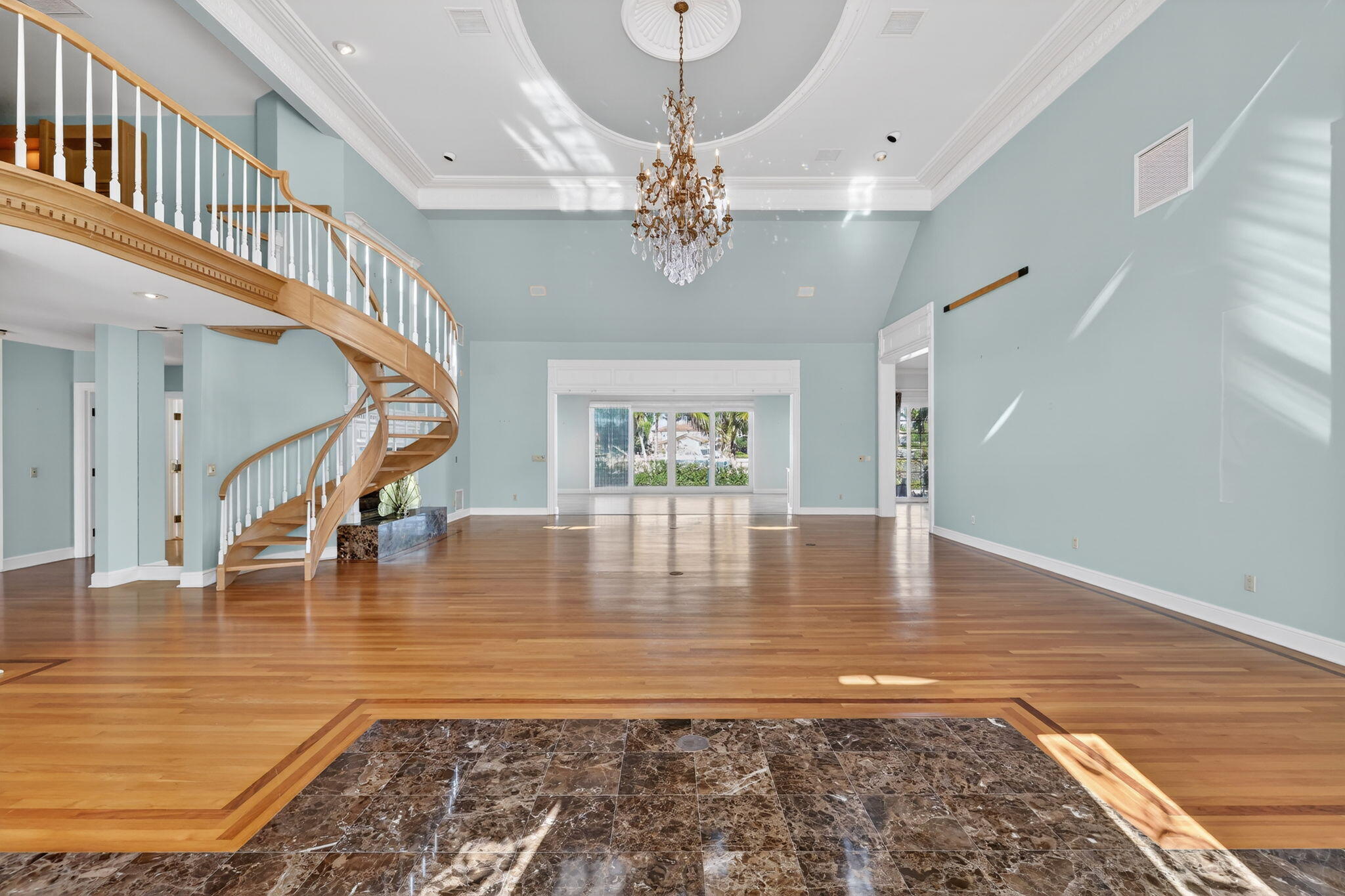 SAILFISH POINT - Residential