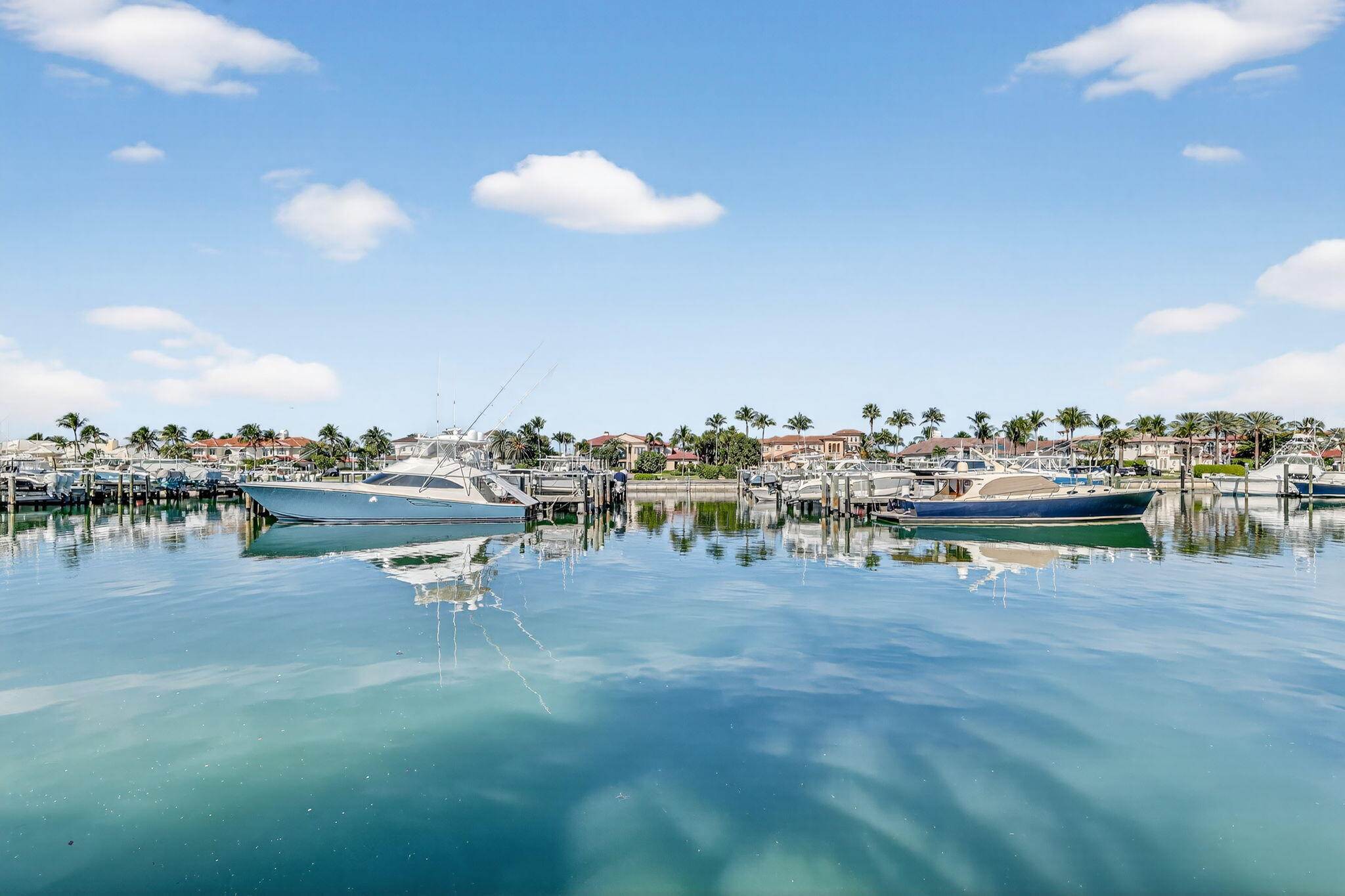 SAILFISH POINT - Residential