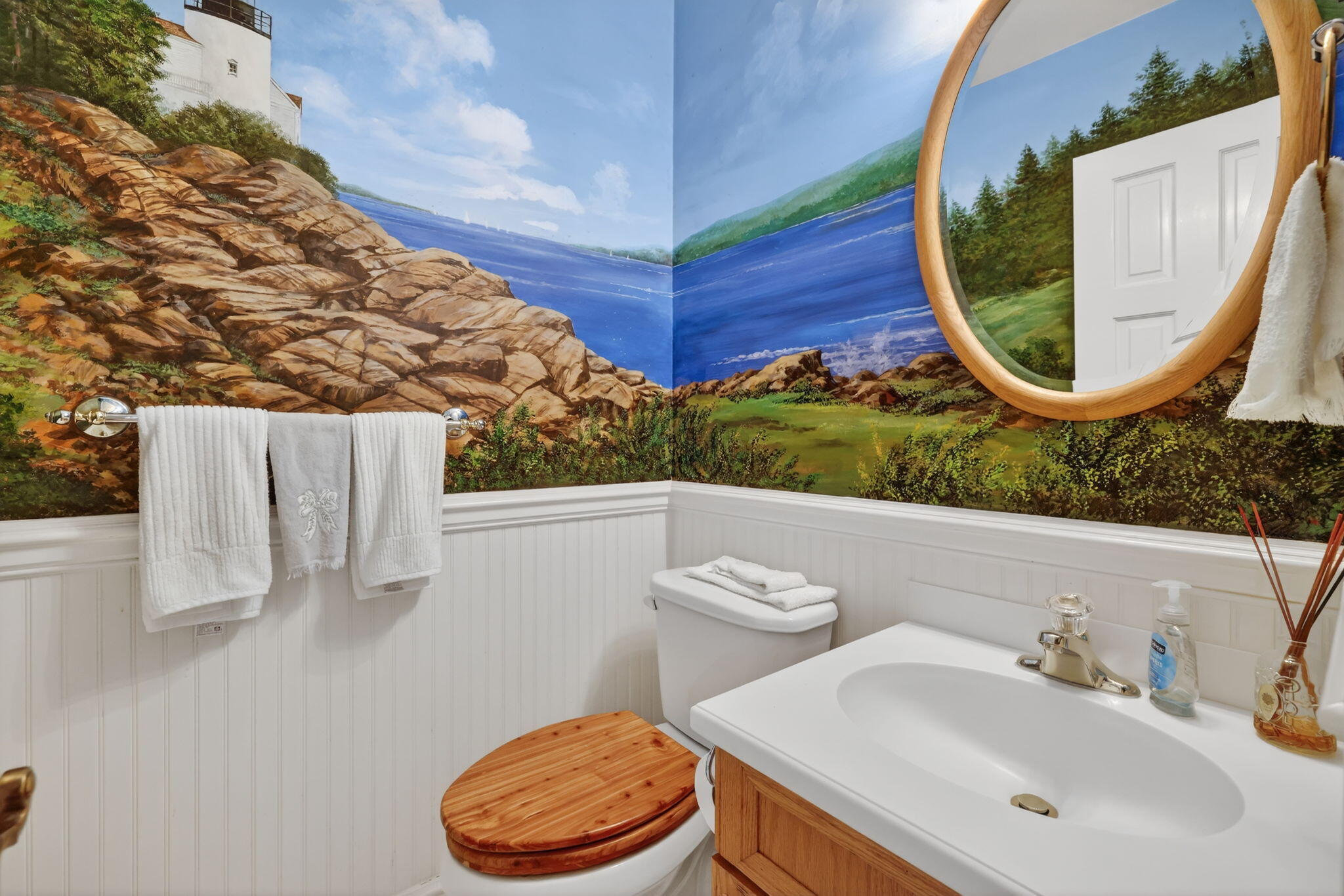 SAILFISH POINT - Residential