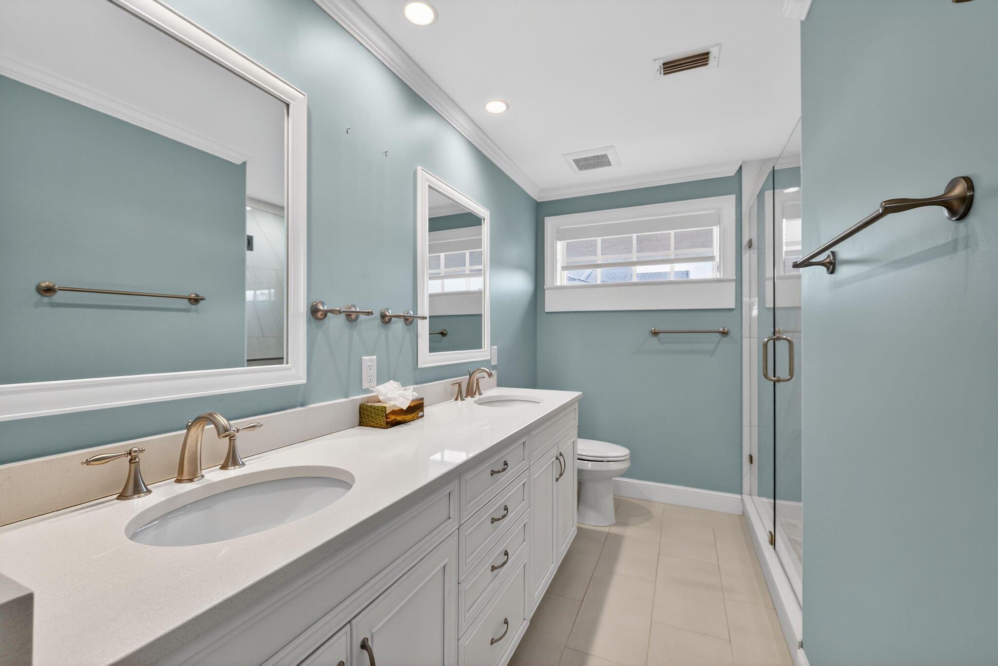 SAILFISH POINT - Residential