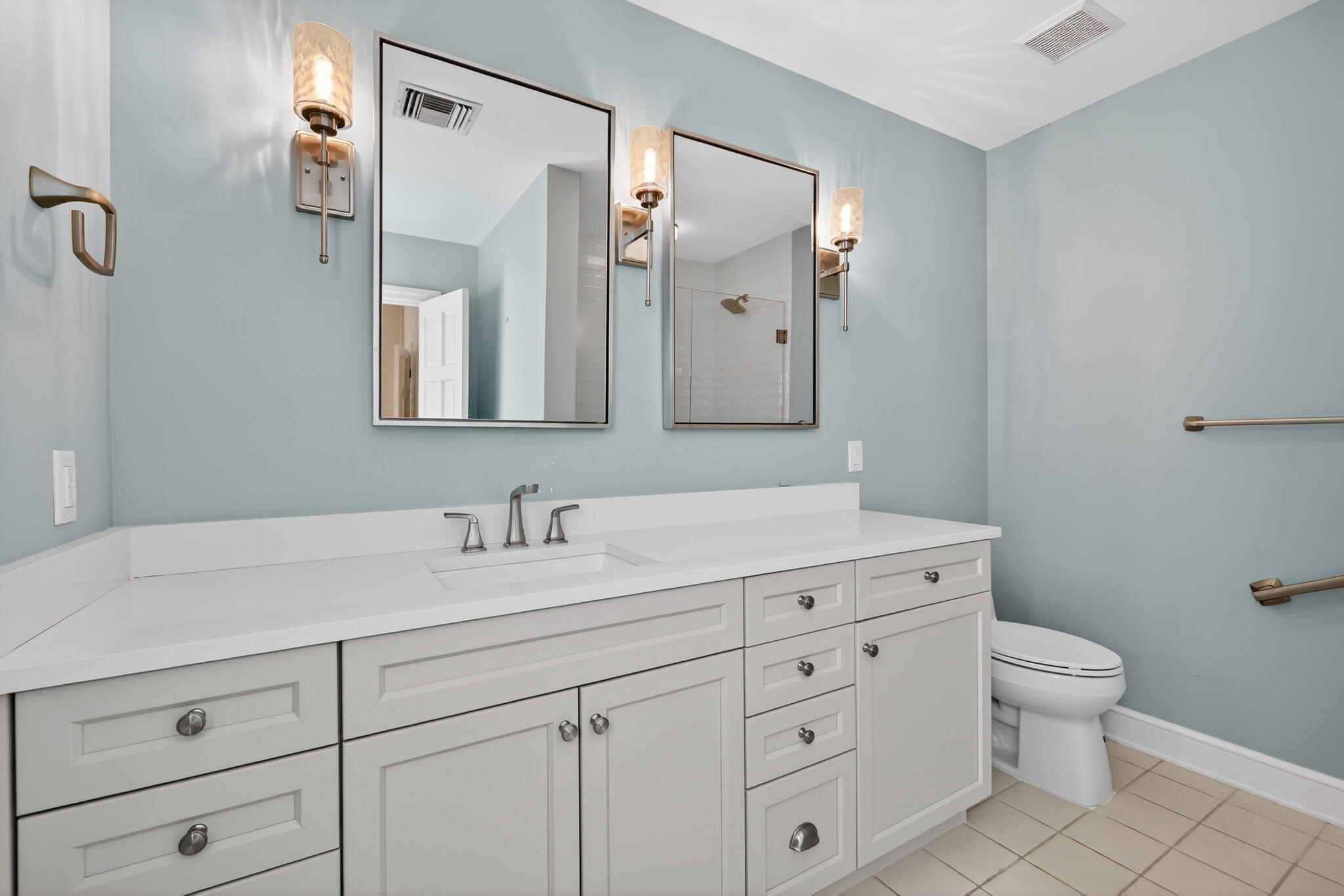 SAILFISH POINT - Residential