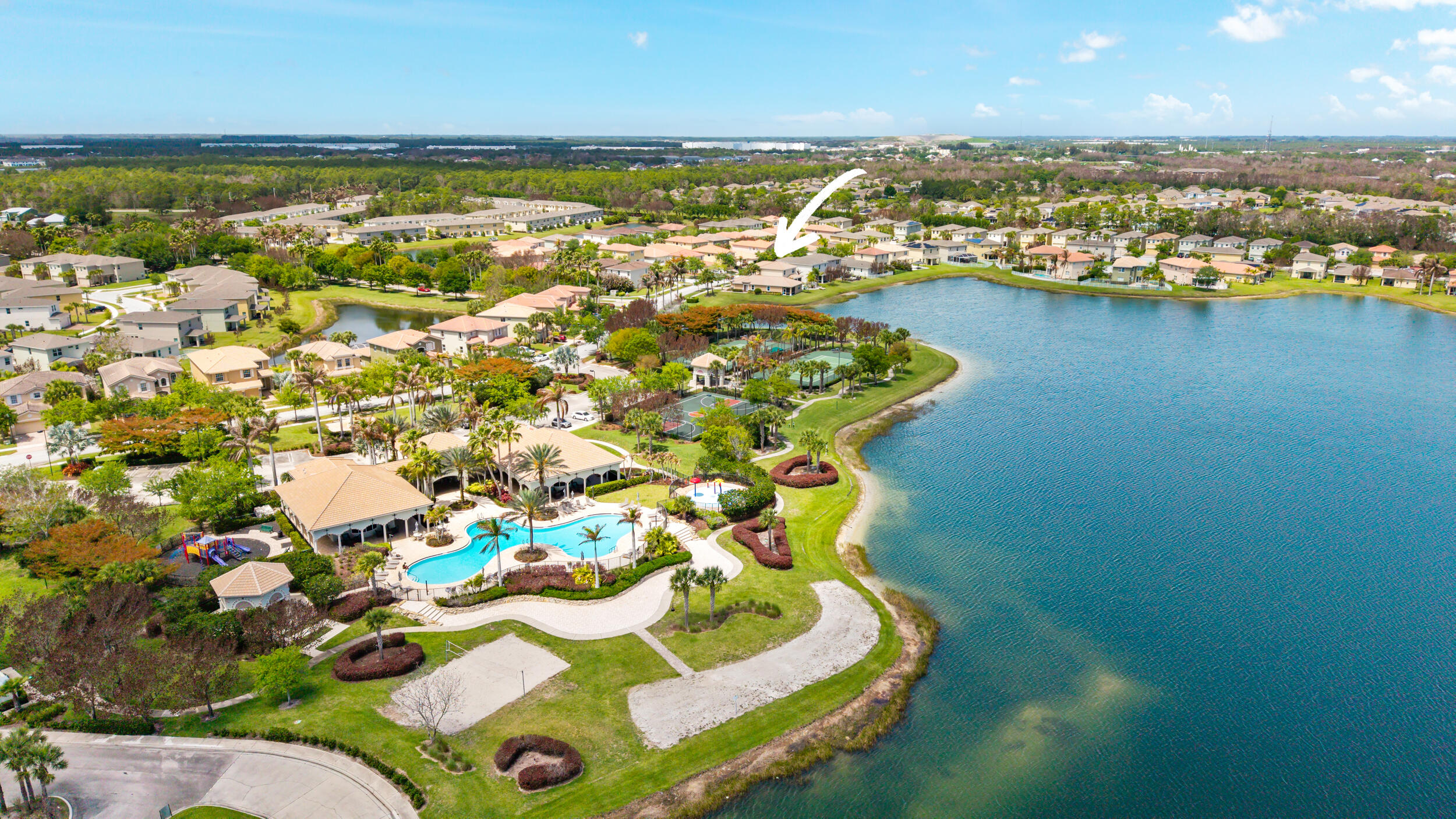 VIZCAYA FALLS PLAT 1 - Residential