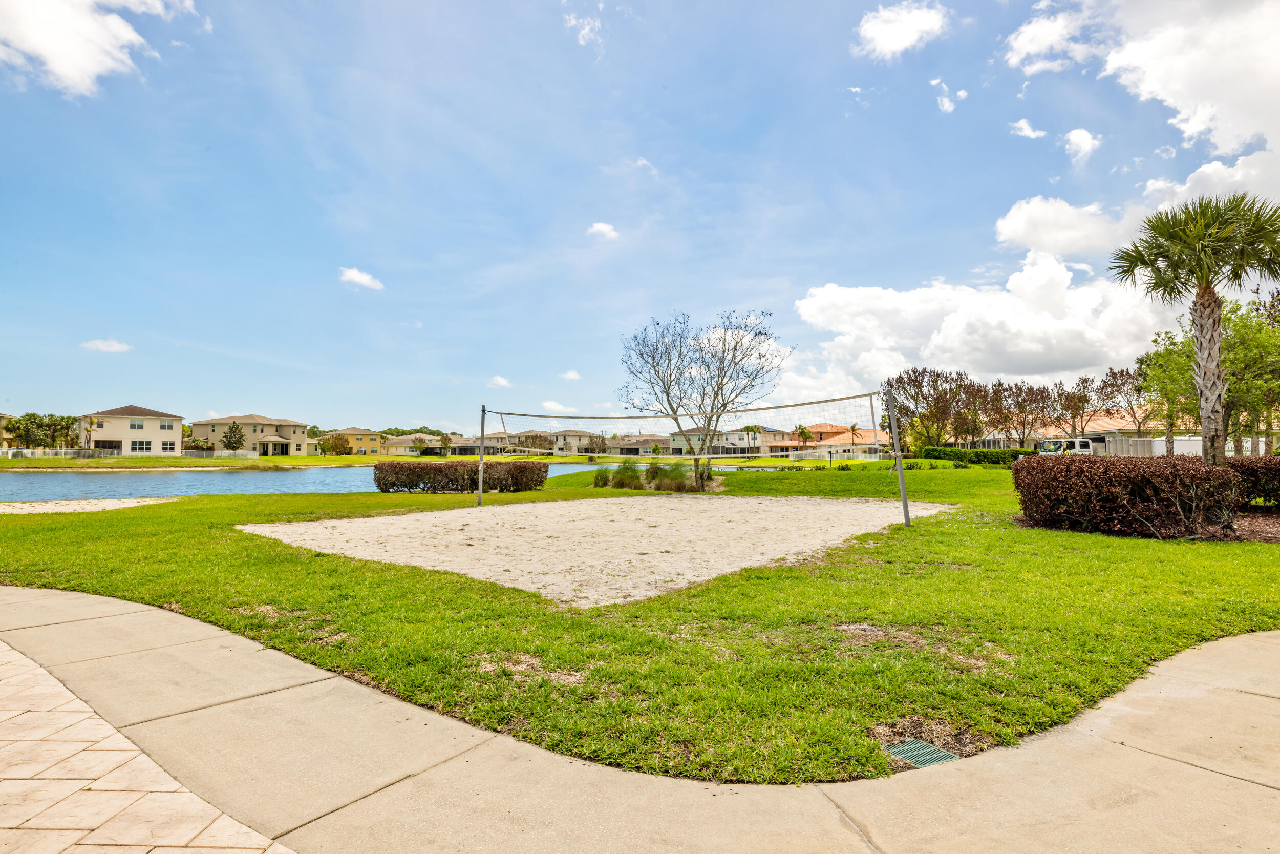 VIZCAYA FALLS PLAT 1 - Residential