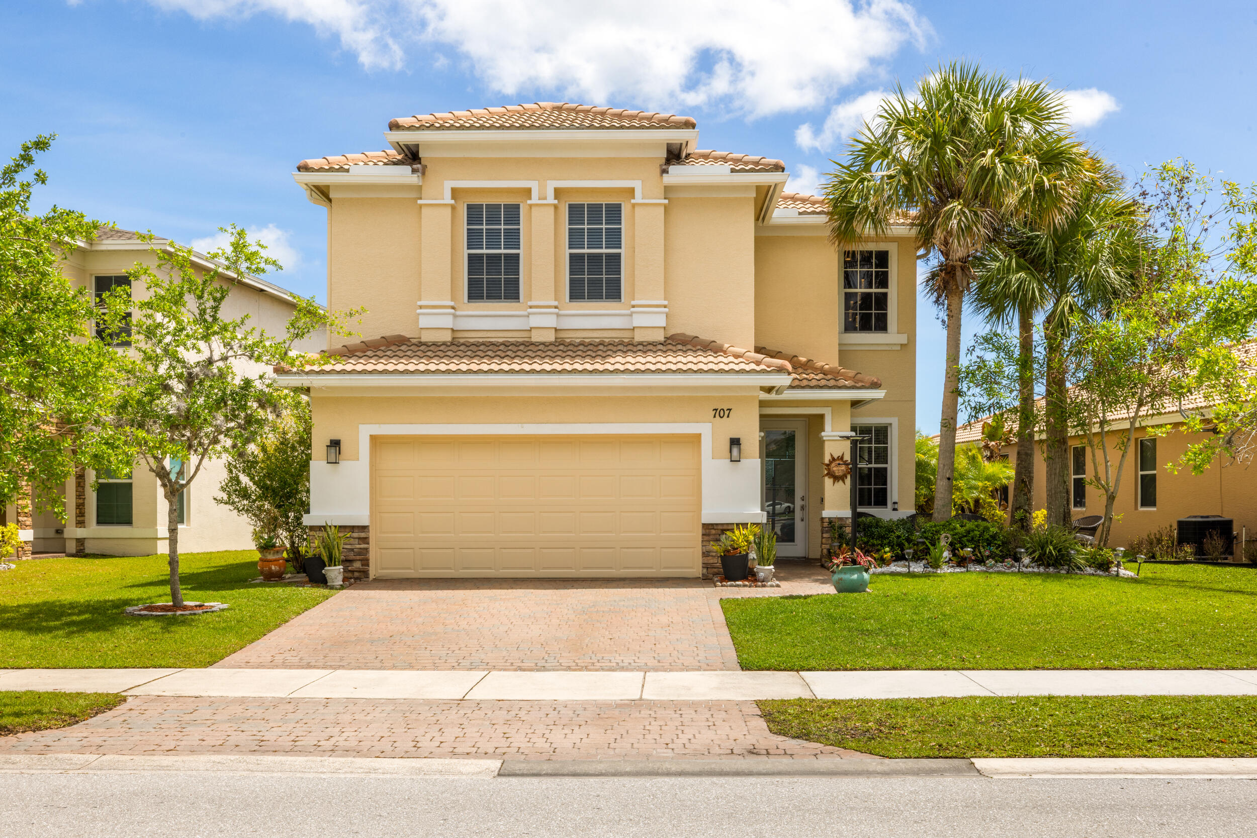 VIZCAYA FALLS PLAT 1 - Residential