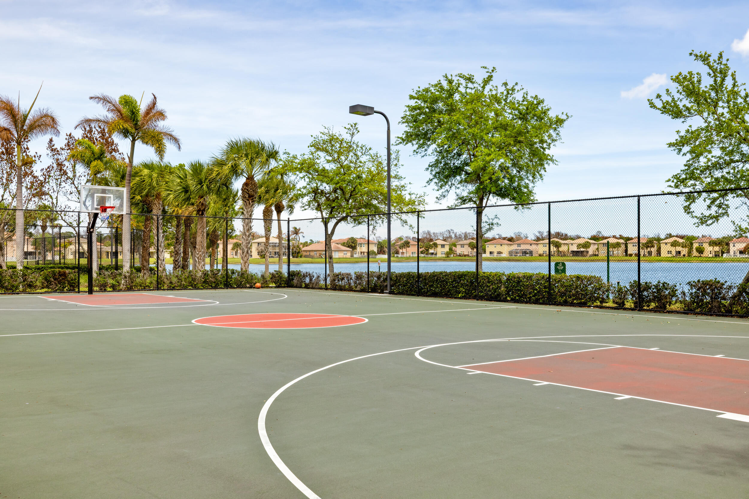 VIZCAYA FALLS PLAT 1 - Residential