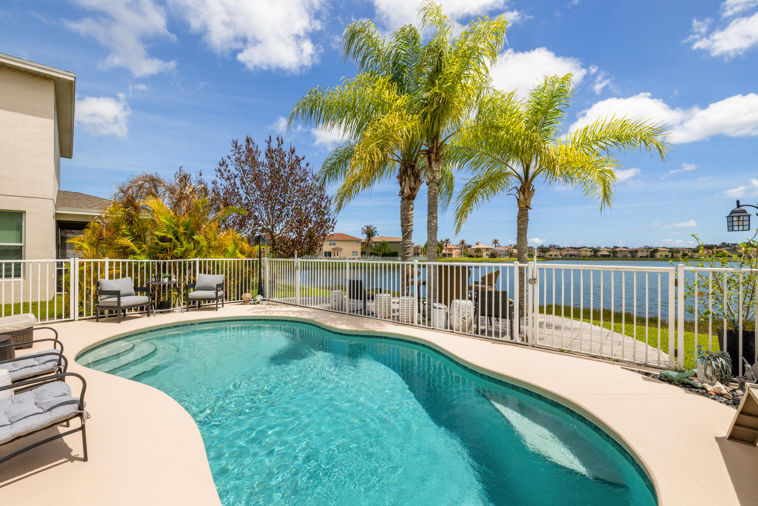 VIZCAYA FALLS PLAT 1 - Residential