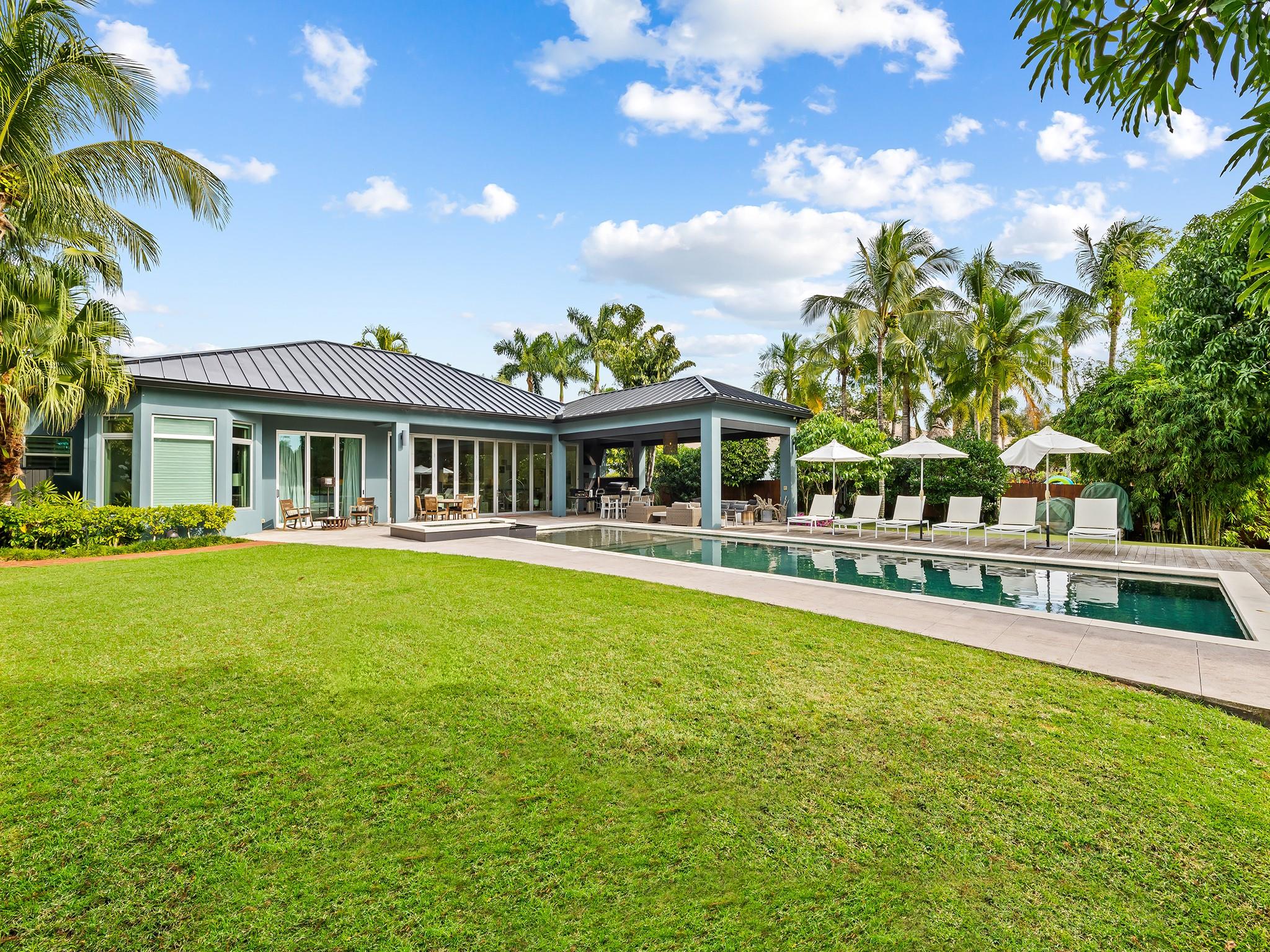 Signature Estates 172-31 - Residential