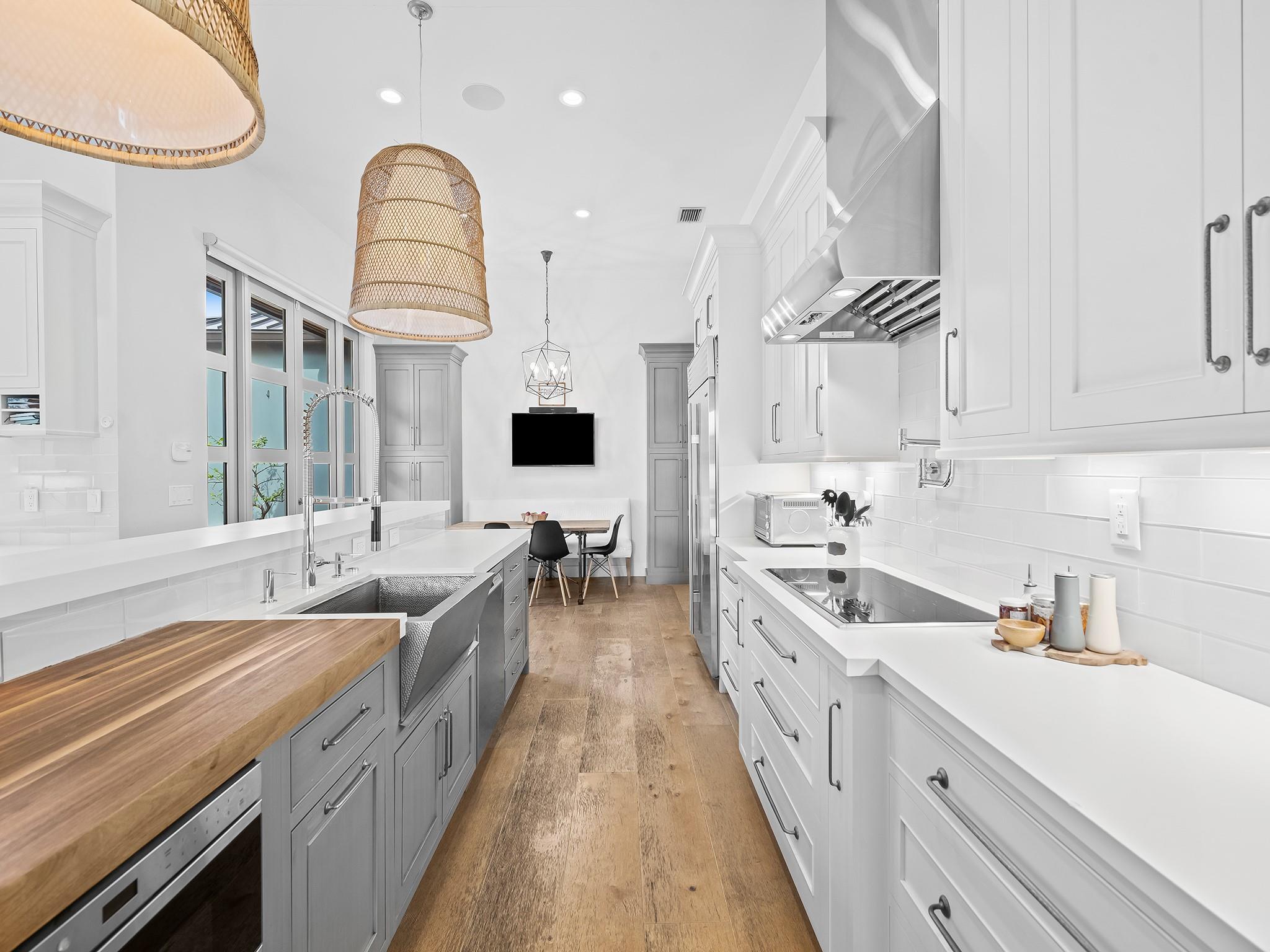 Signature Estates 172-31 - Residential